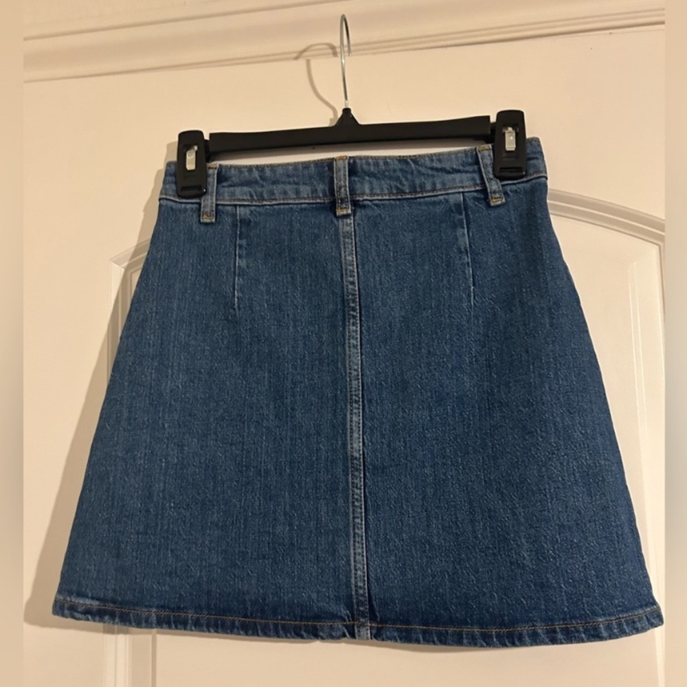 Anthropology Maeve Denim Blue Button Front Mini Skirt
Sz 2 Y2K preppy cotton - Picture 7 of 10